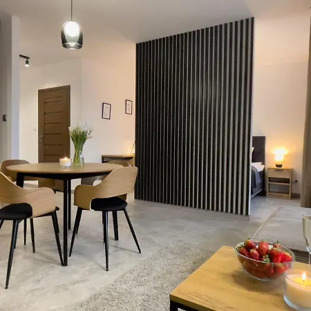 Daire Urban Premium, Opolska 10 No 90, 2 Free Garages, Self Check-in