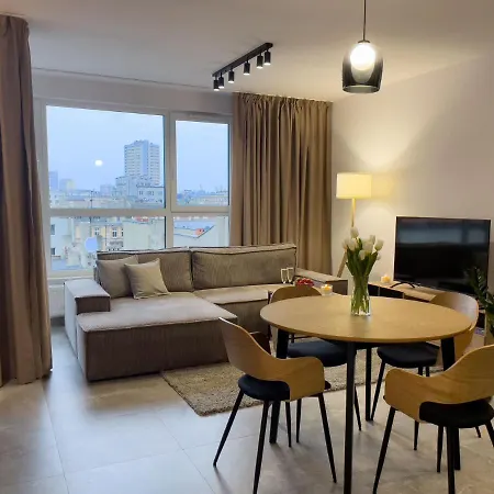 Apartamento Urban - Opolska 10 No 90 - Rooftop Garden - 2 Free Garages