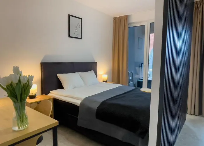 Urban Premium, Opolska 10 No 90, 2 Free Garages, Self Check-in Apartamento Katowice