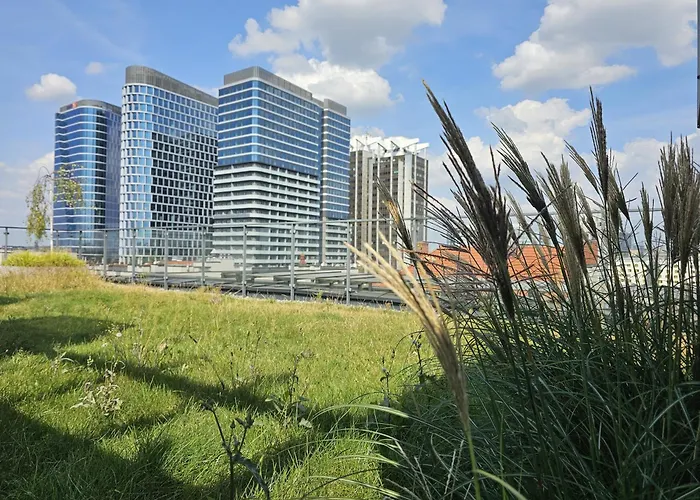 Urban Premium, Opolska 10 No 90, 2 Free Garages, Self Check-in *